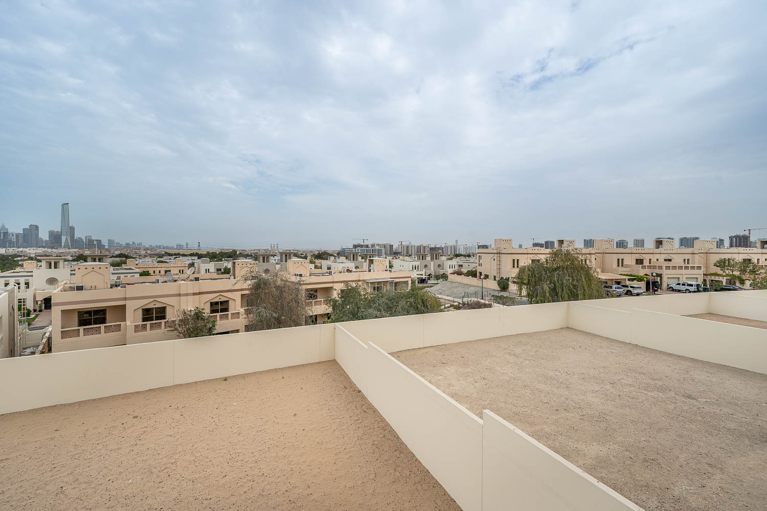 4 Bedrooms Villa in Garden View Villas