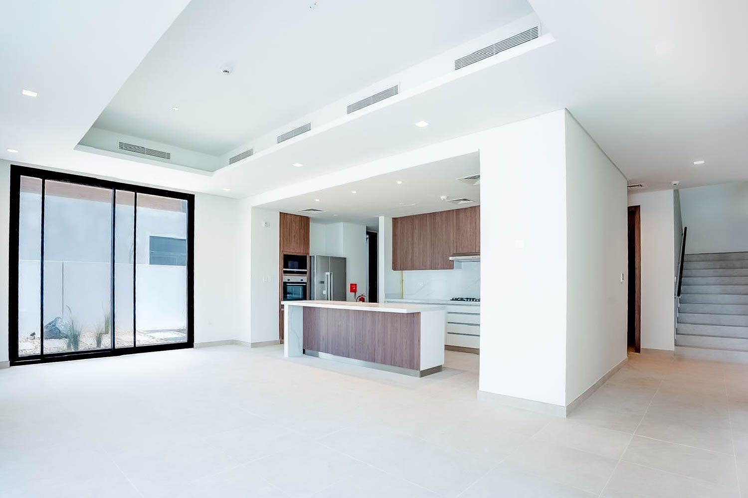 5 Bedrooms Villa in The Dunes