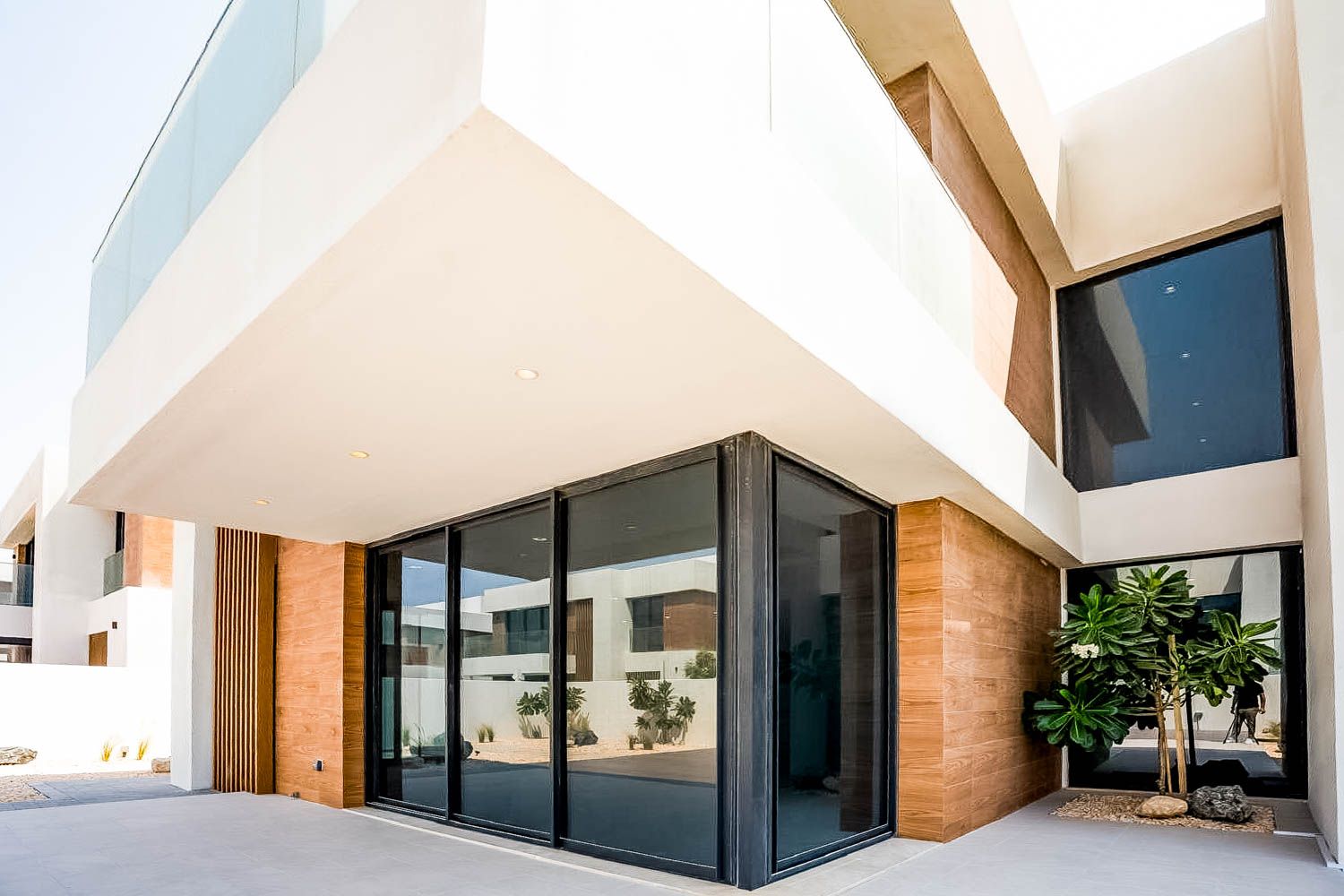 5 Bedrooms Villa in The Dunes