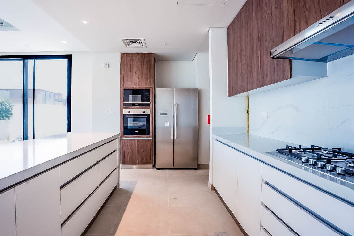 5 Bedrooms Villa in The Dunes