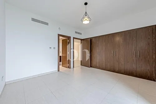 5 Bedrooms Villa in Umm Suqeim 3 Villas