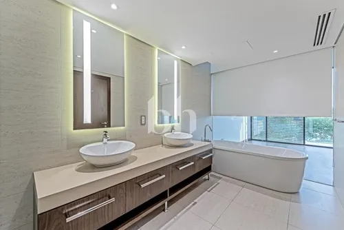 5 Bedrooms Villa in Umm Suqeim 3 Villas