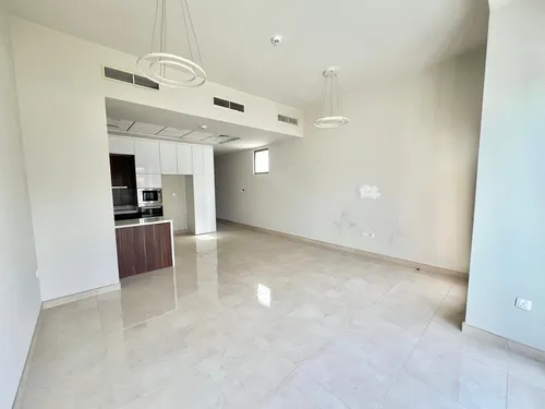 4 Bedrooms Townhouse in Murano Townhouses