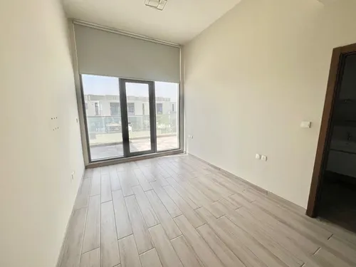 4 Bedrooms Townhouse in Murano Townhouses