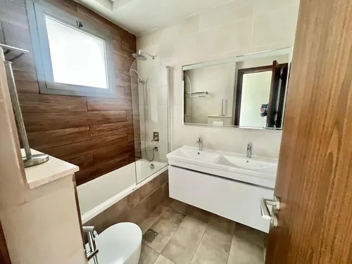 4 Bedrooms Townhouse in Murano Townhouses