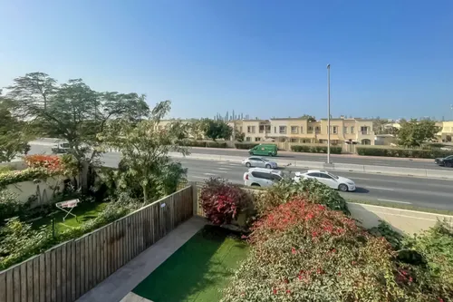 2 Bedrooms Villa in Springs 9