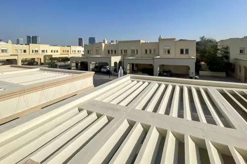 2 Bedrooms Villa in Springs 9