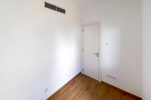 2 Bedrooms Villa in Springs 9