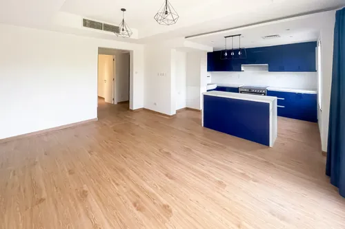 2 Bedrooms Villa in Springs 9