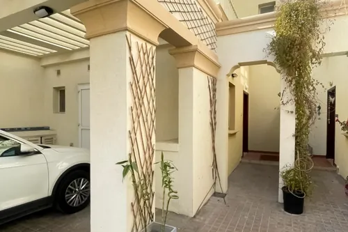 2 Bedrooms Villa in Springs 9