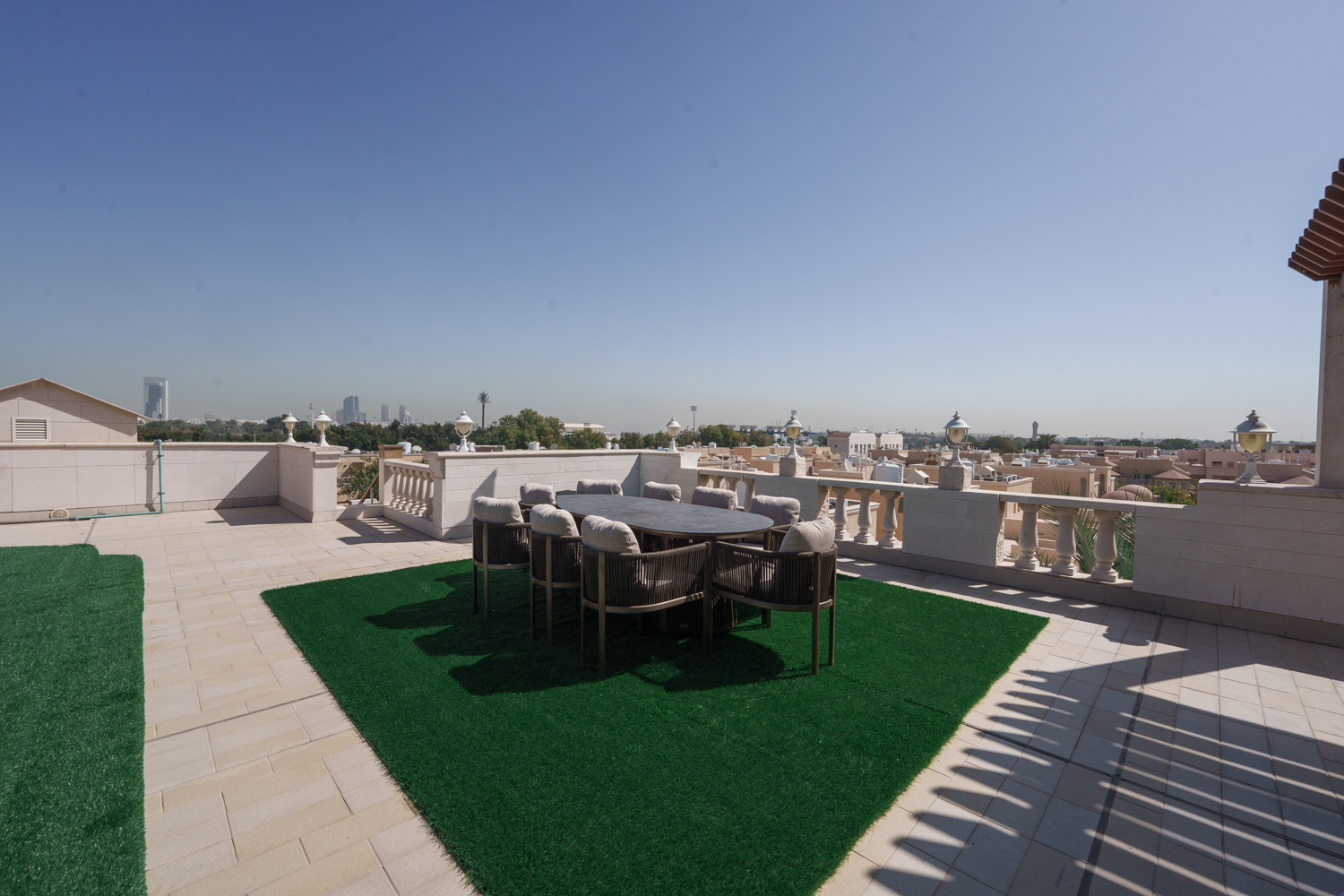 7 Bedrooms Villa in Mushrif Gardens