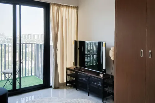  Apartment in Azizi Mirage