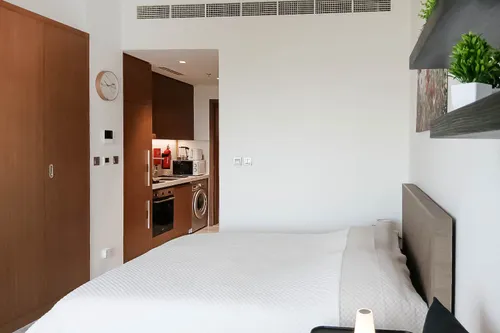  Apartment in Azizi Mirage