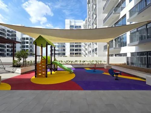  Apartment in Azizi Mirage