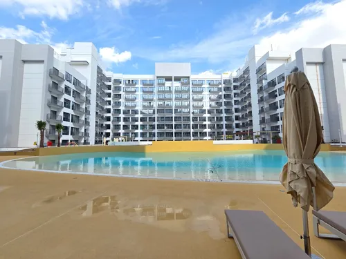  Apartment in Azizi Mirage