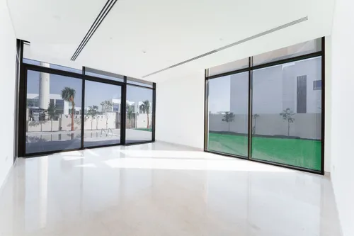 5 Bedrooms Villa in Seef Al Jubail