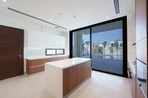 5 Bedrooms Villa in Seef Al Jubail