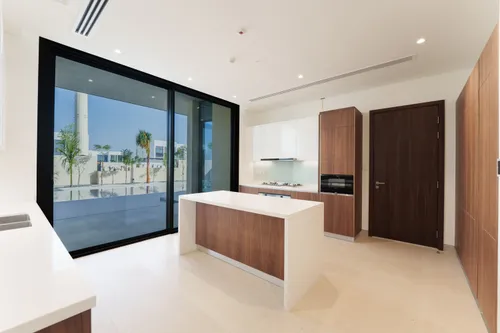 5 Bedrooms Villa in Seef Al Jubail