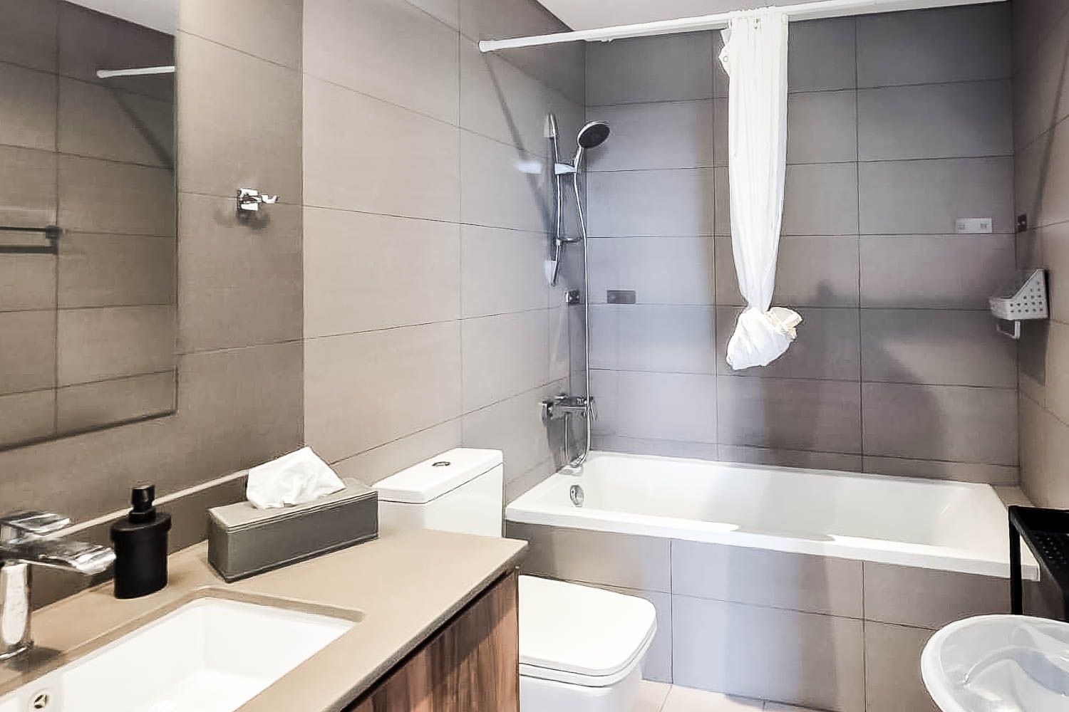 1 Bedroom Apartment in Al Mamsha