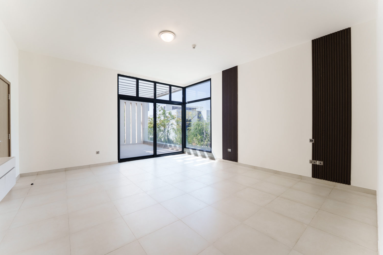 5 Bedrooms Villa in West Yas