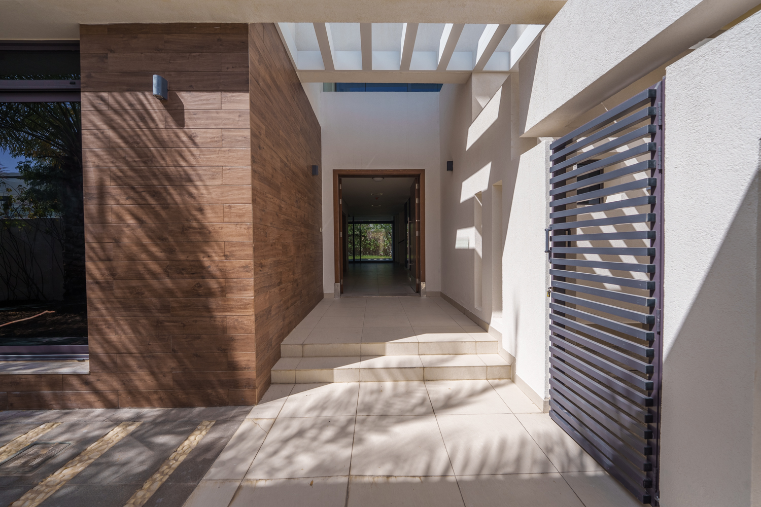 5 Bedrooms Villa in West Yas