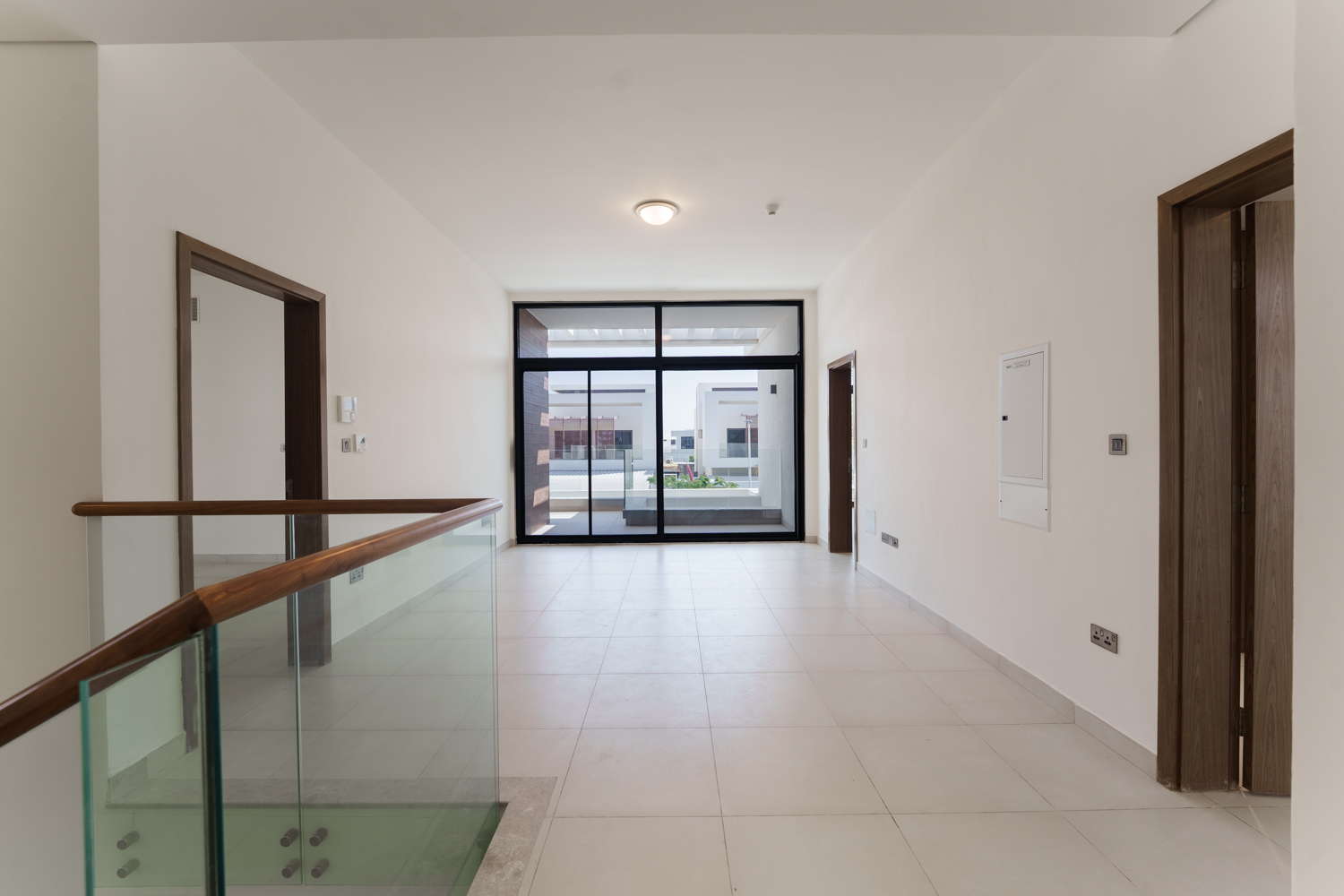 5 Bedrooms Villa in West Yas