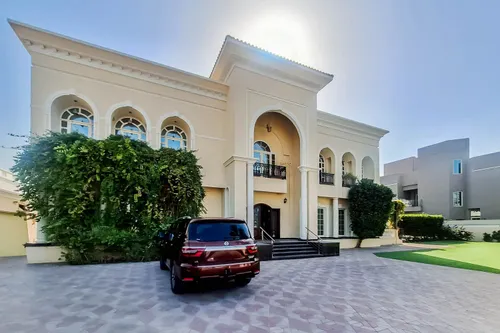 6 Bedrooms Villa in Al Manara