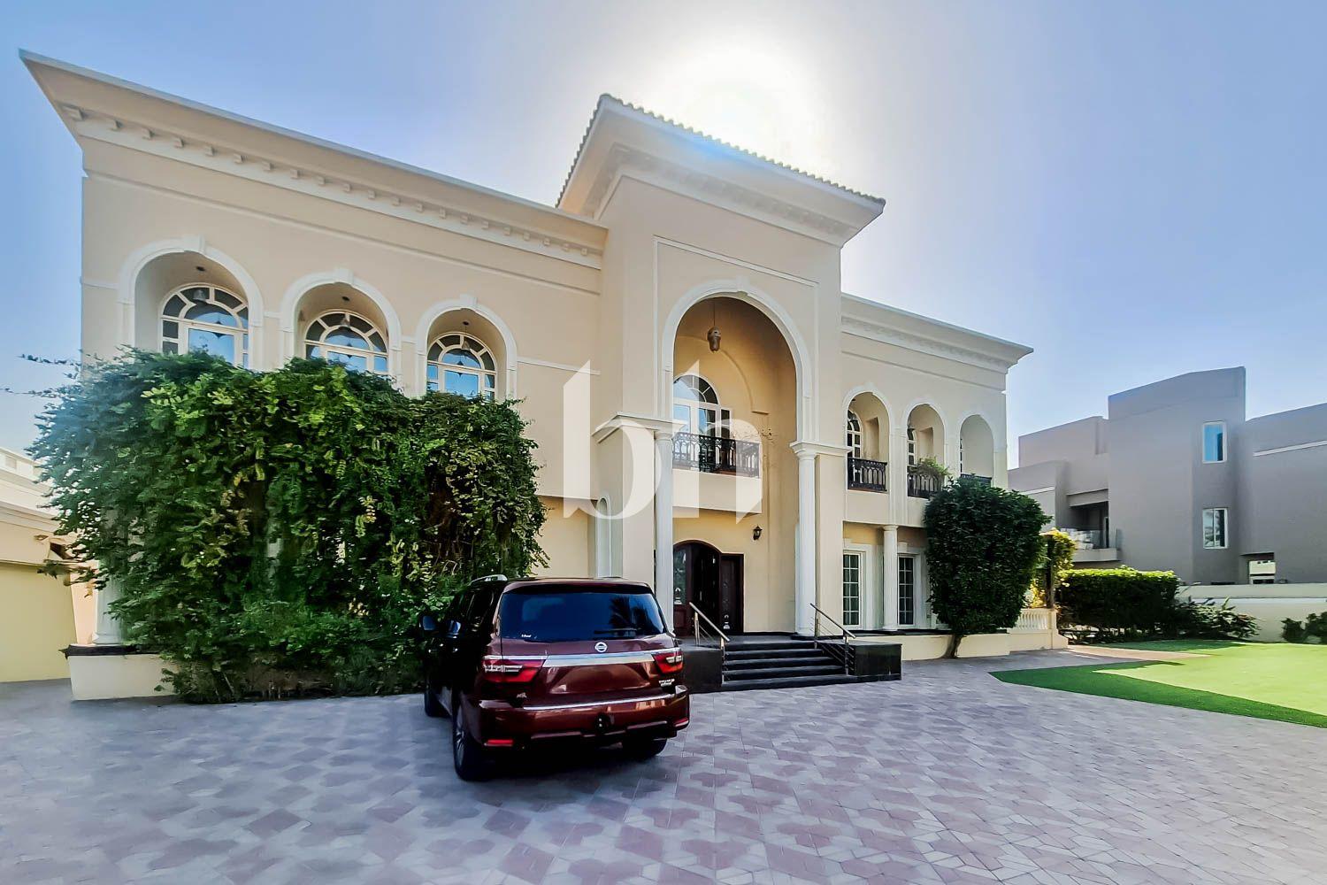 Renovated Villa | G+1+R+ SERVANT QTS | Upcoming