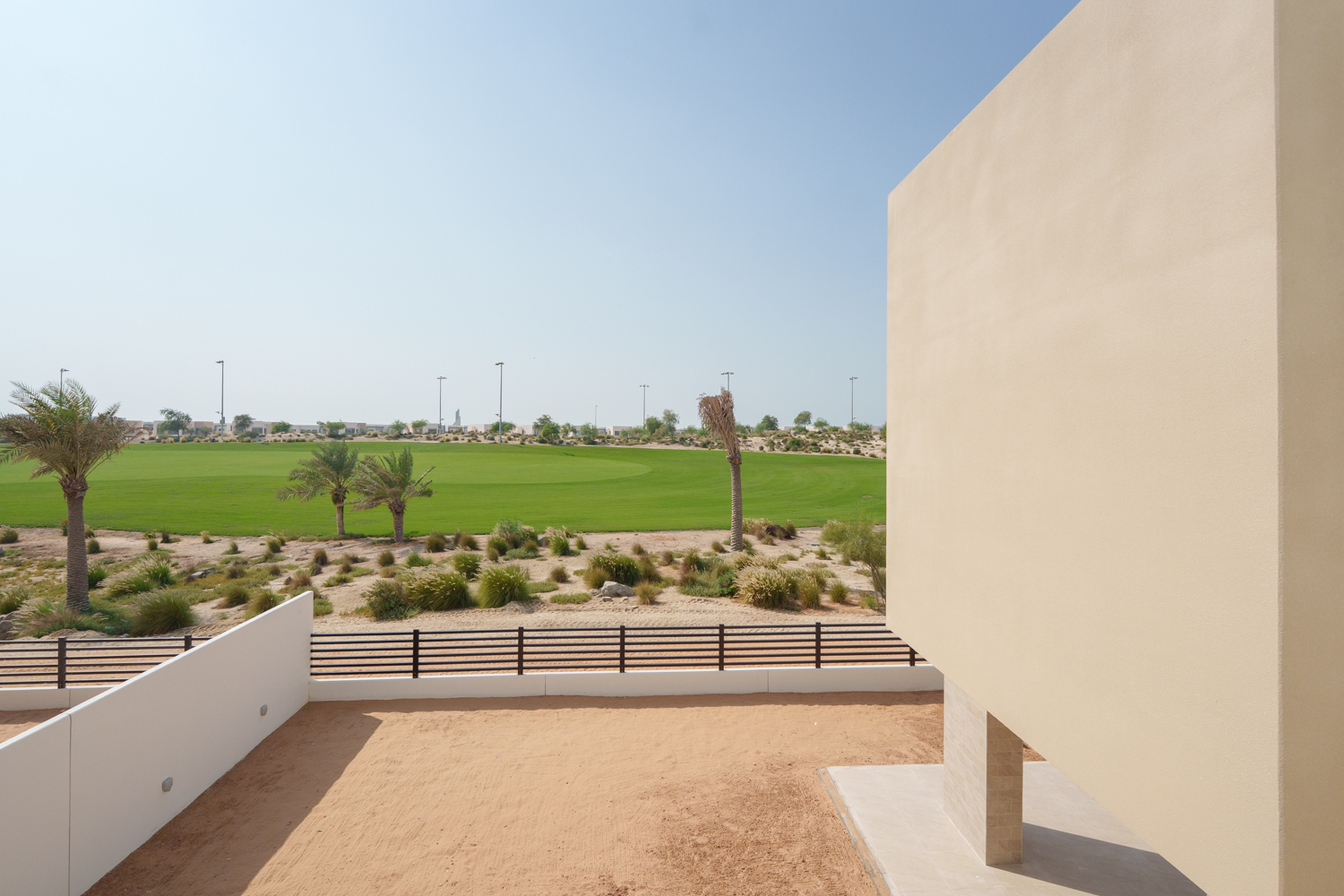 4 Bedrooms Villa in The Dahlias