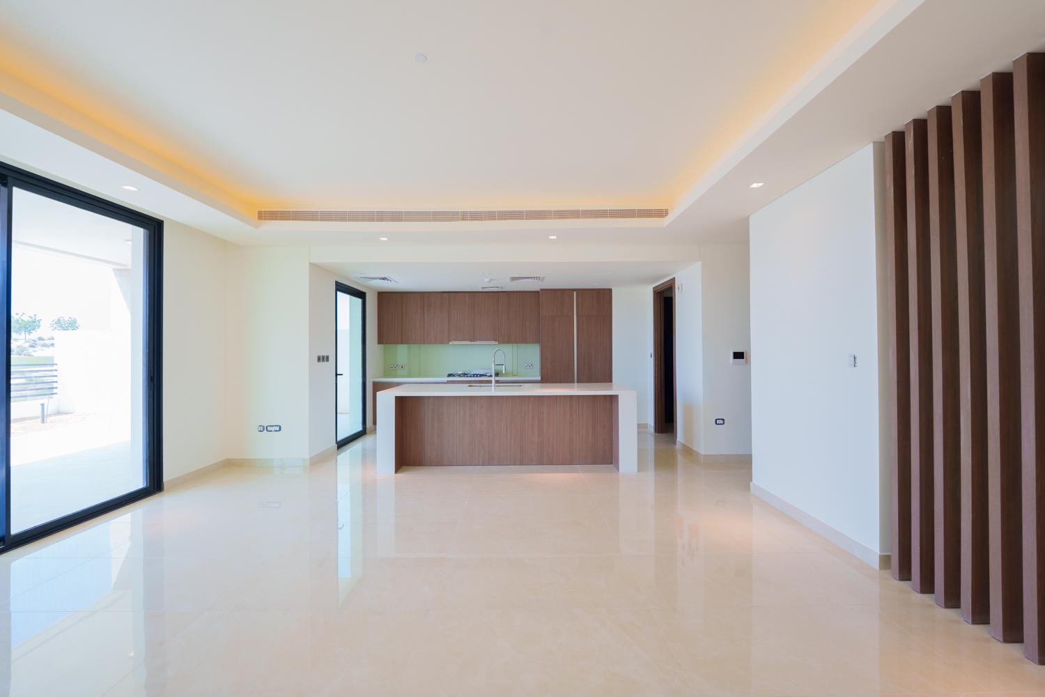 4 Bedrooms Villa in The Dahlias