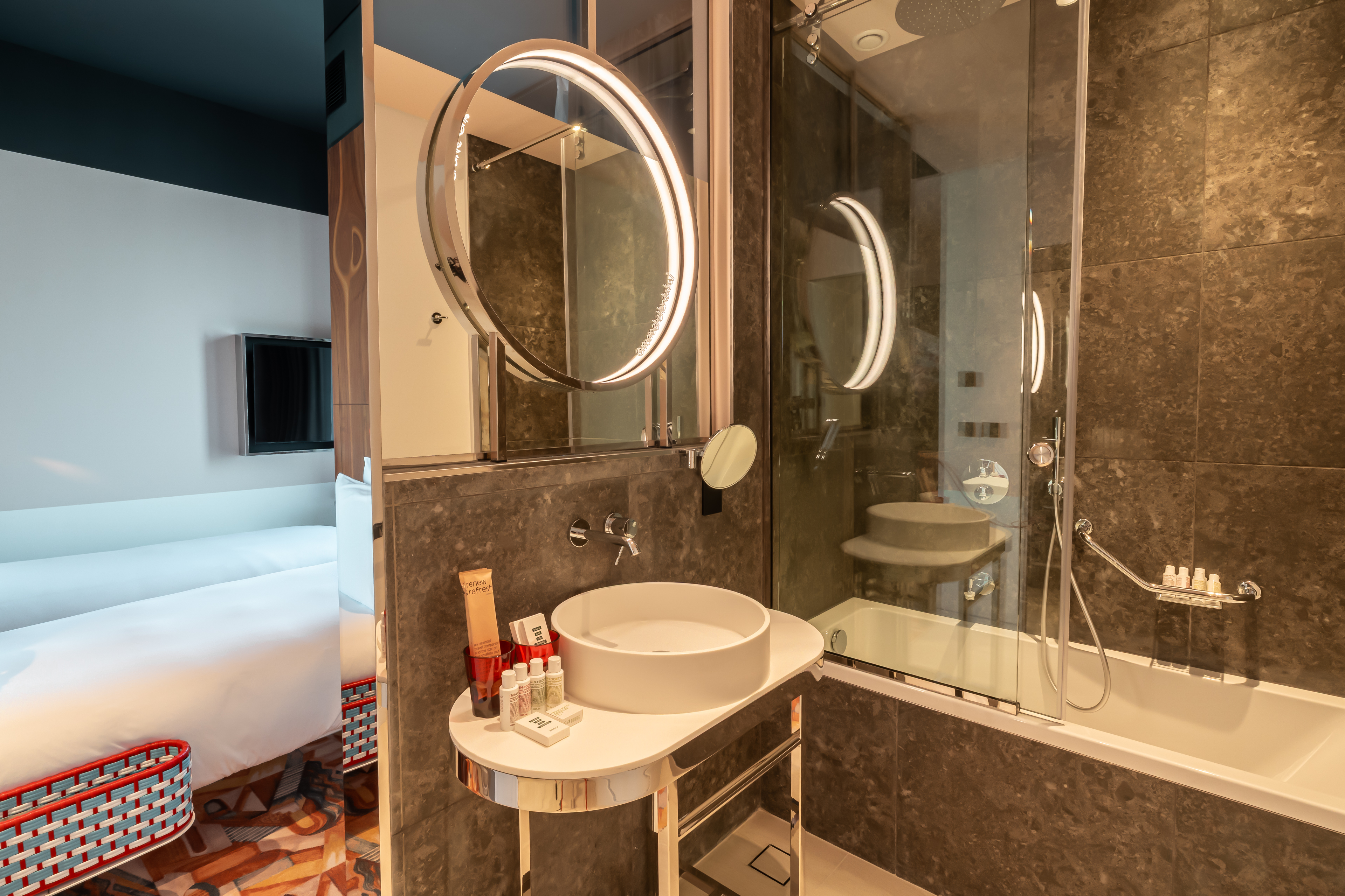 2 Bedrooms Apartment in Luxury Family Residences II