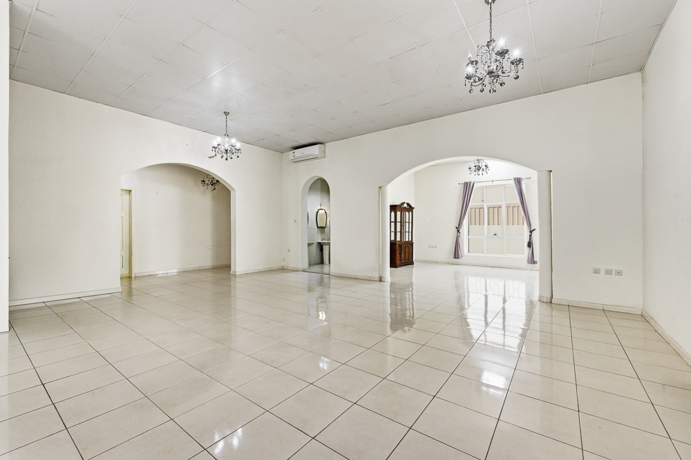 5 Bedrooms Villa in Al Warqa'a 2 Villas