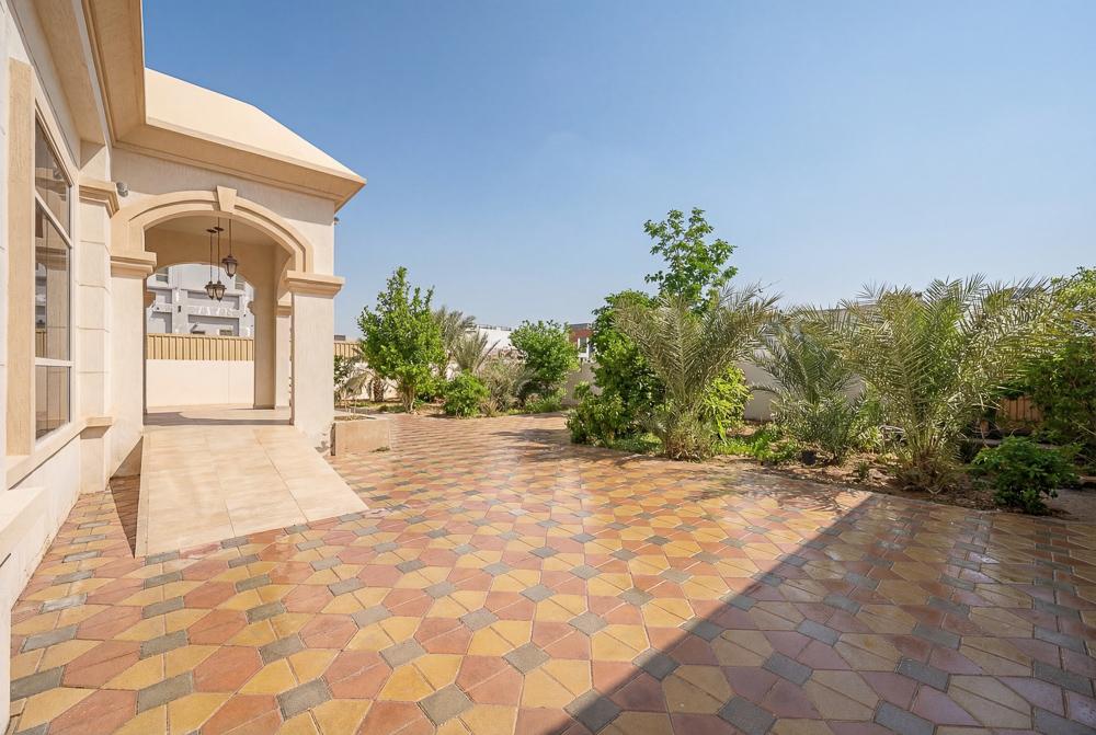 5 Bedrooms Villa in Al Warqa'a 2 Villas