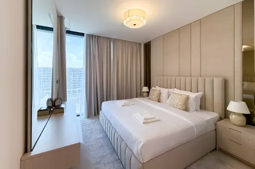 3 Bedrooms Apartment in The Crest Tower D
