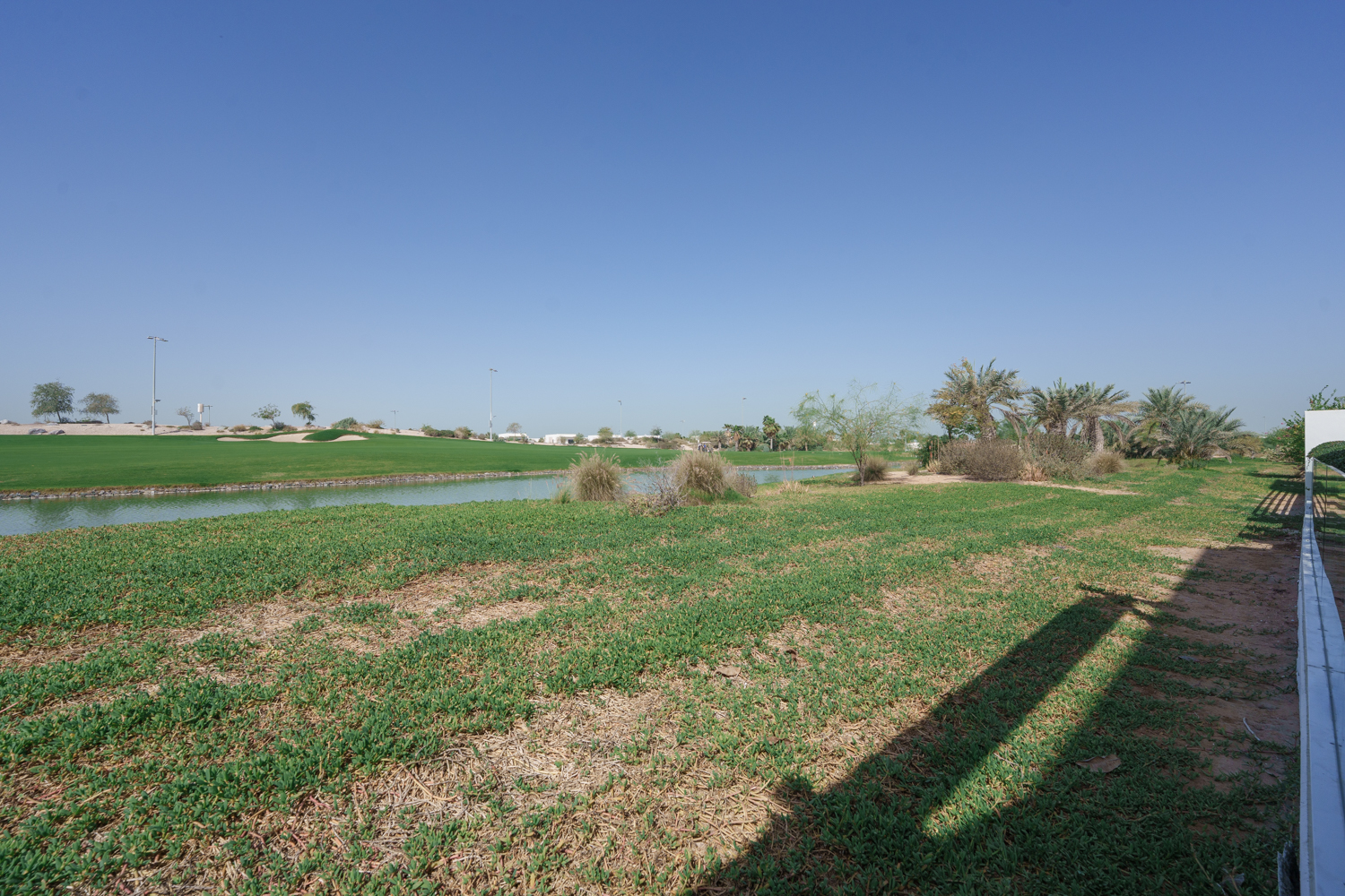 4 Bedrooms Villa in Redwoods