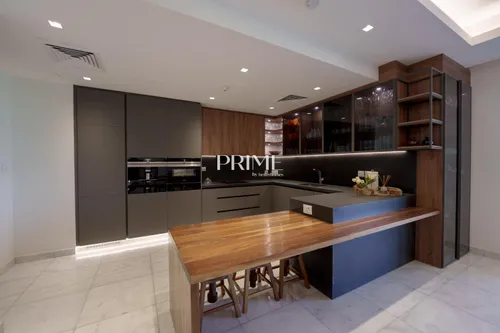 4 Bedrooms Villa in Redwoods