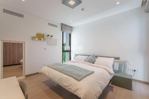 4 Bedrooms Villa in Redwoods