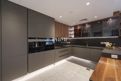 4 Bedrooms Villa in Redwoods