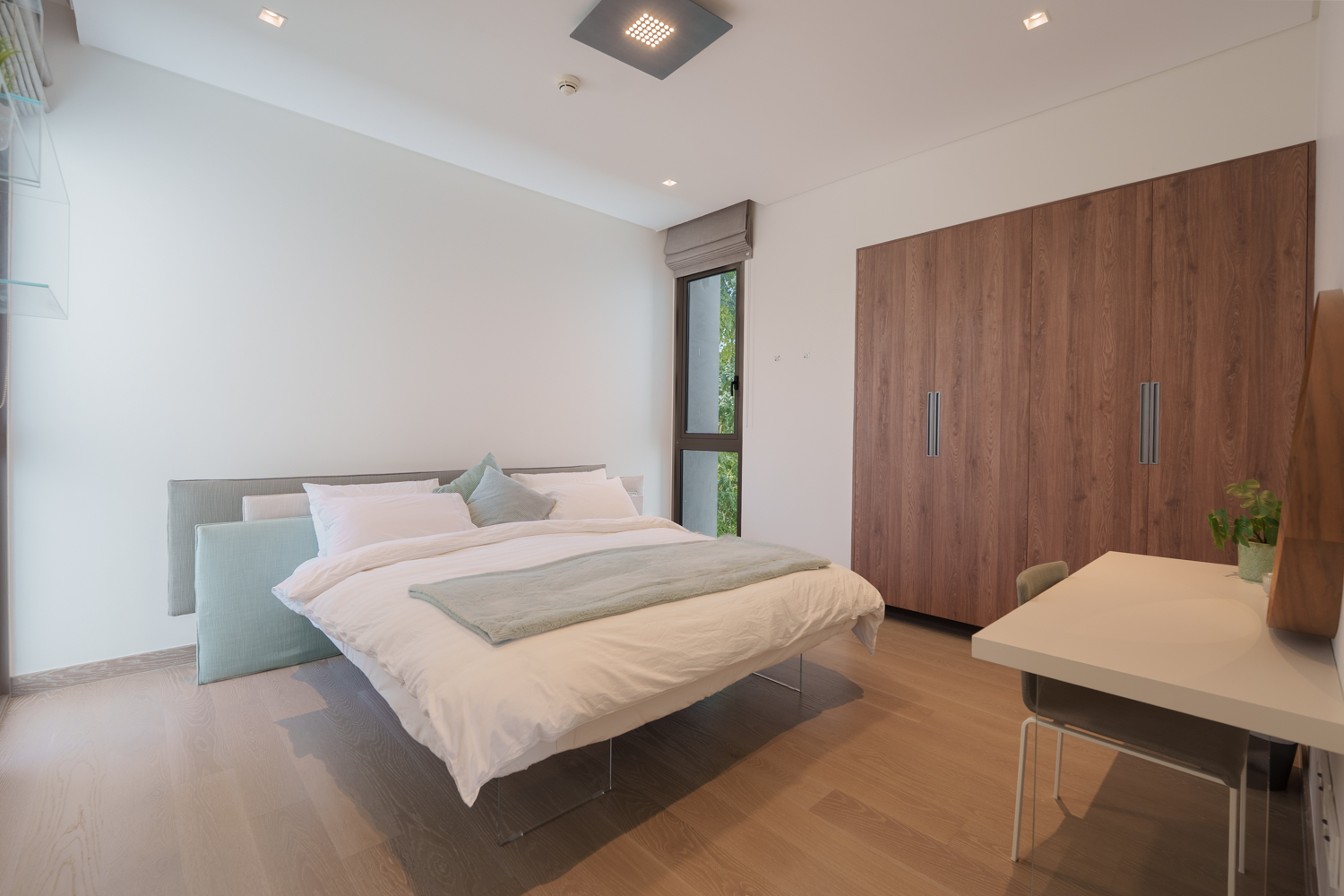 4 Bedrooms Villa in Redwoods