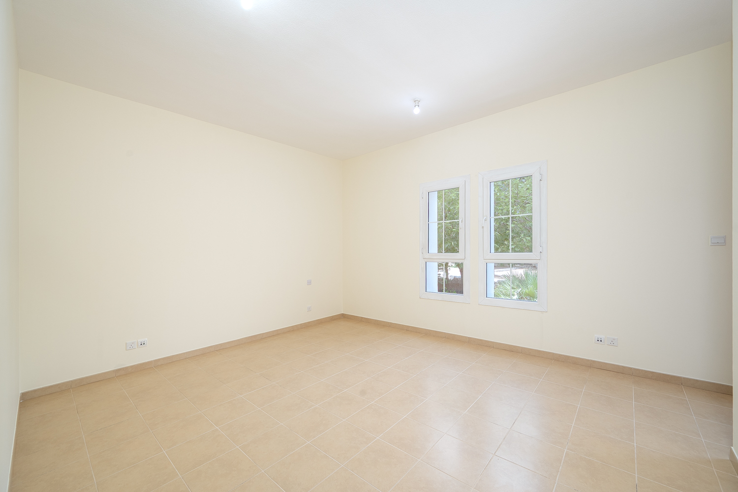 3 Bedrooms Villa in Alma 1