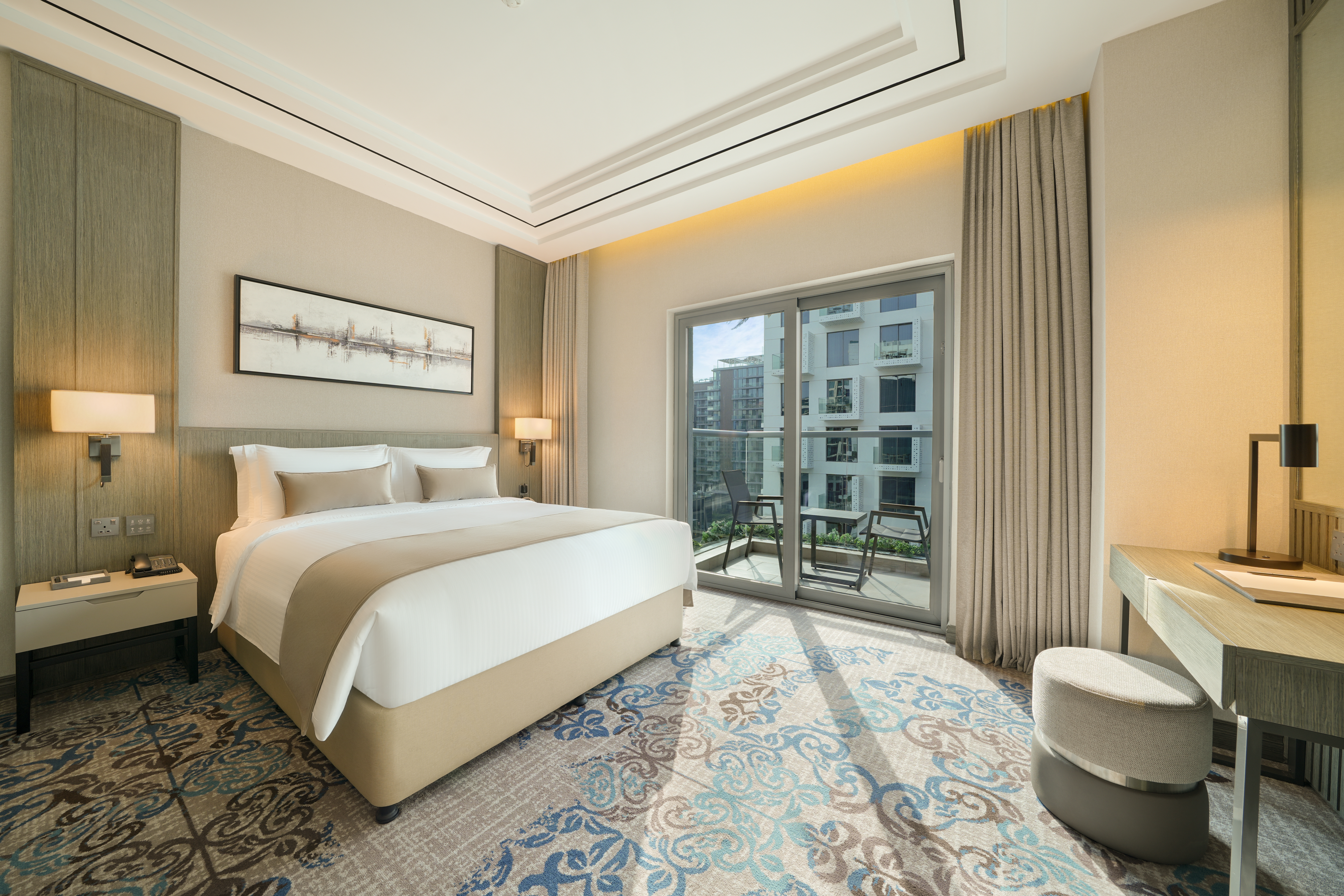 2 Bedrooms Apartment in Mileo the Palm