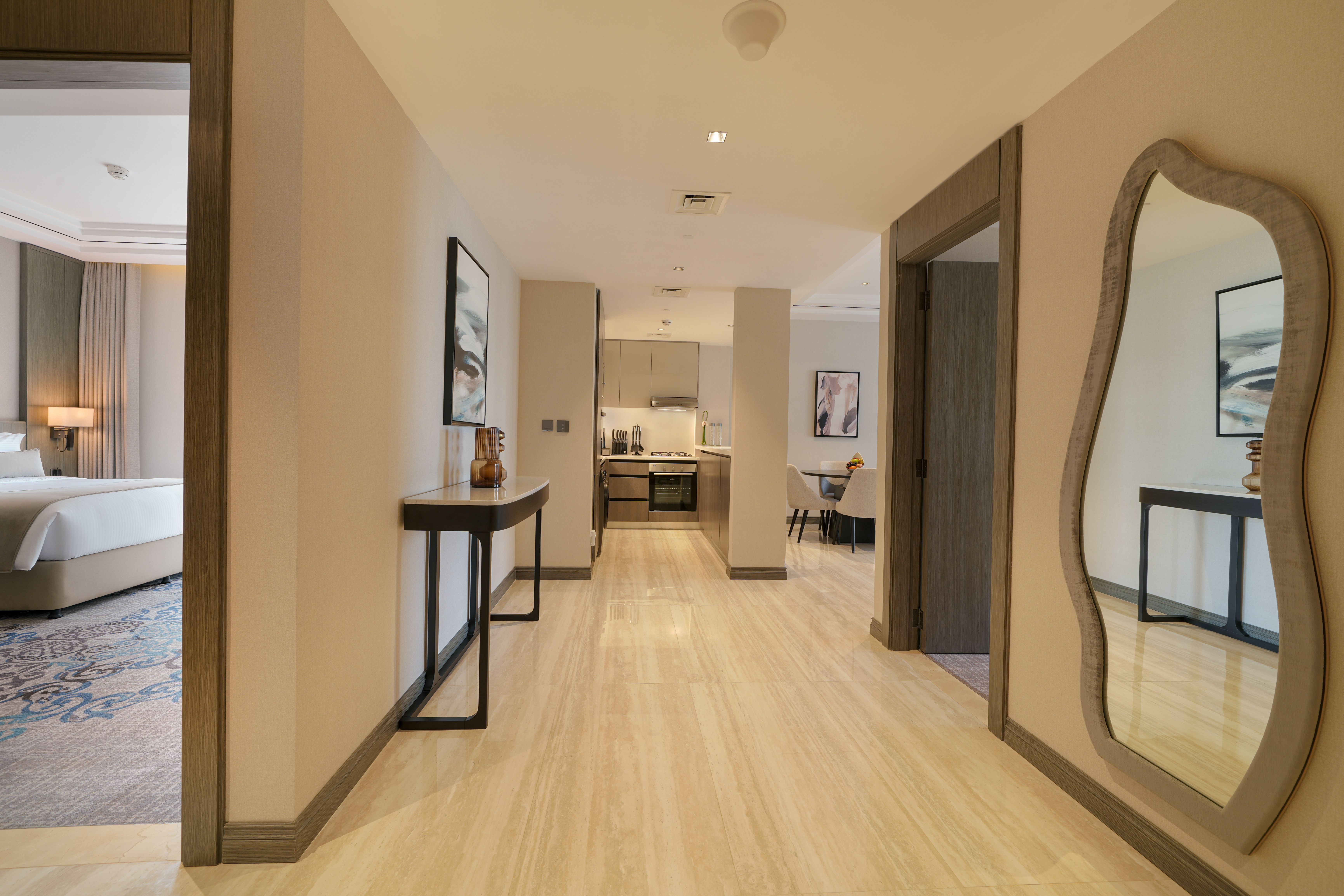 2 Bedrooms Apartment in Mileo the Palm