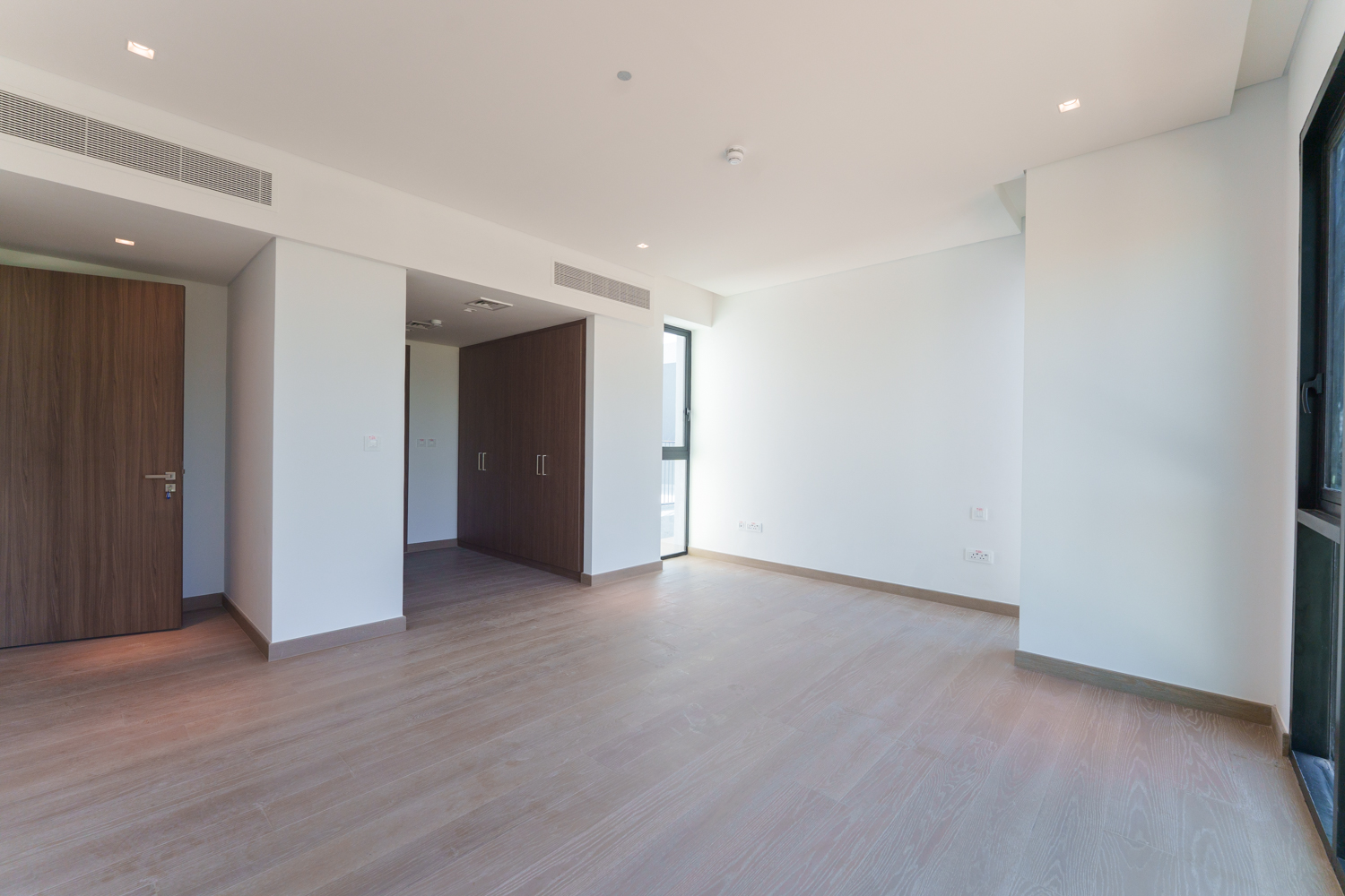 4 Bedrooms Villa in The Dahlias