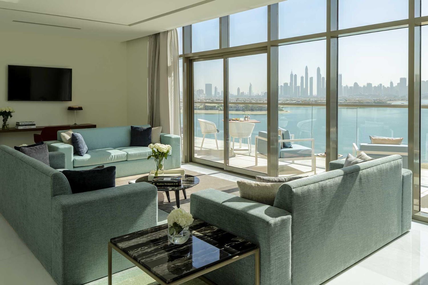 3 Bedrooms Apartment in Th8 Palm Hotel Apartments