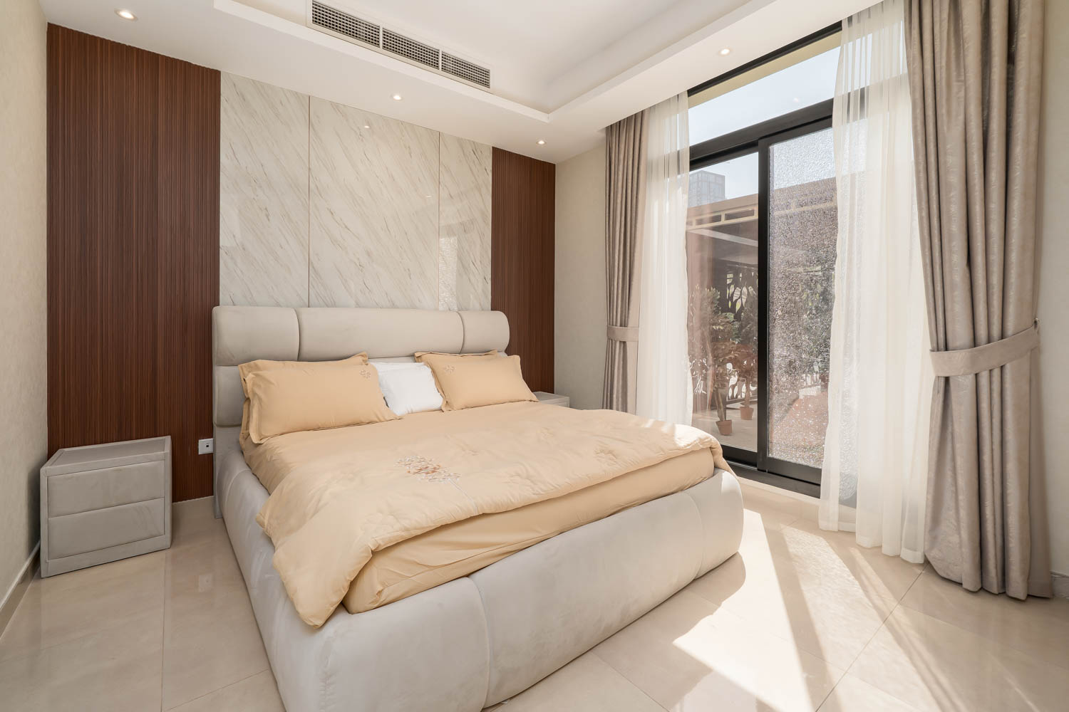 4 Bedrooms Townhouse in District 1A