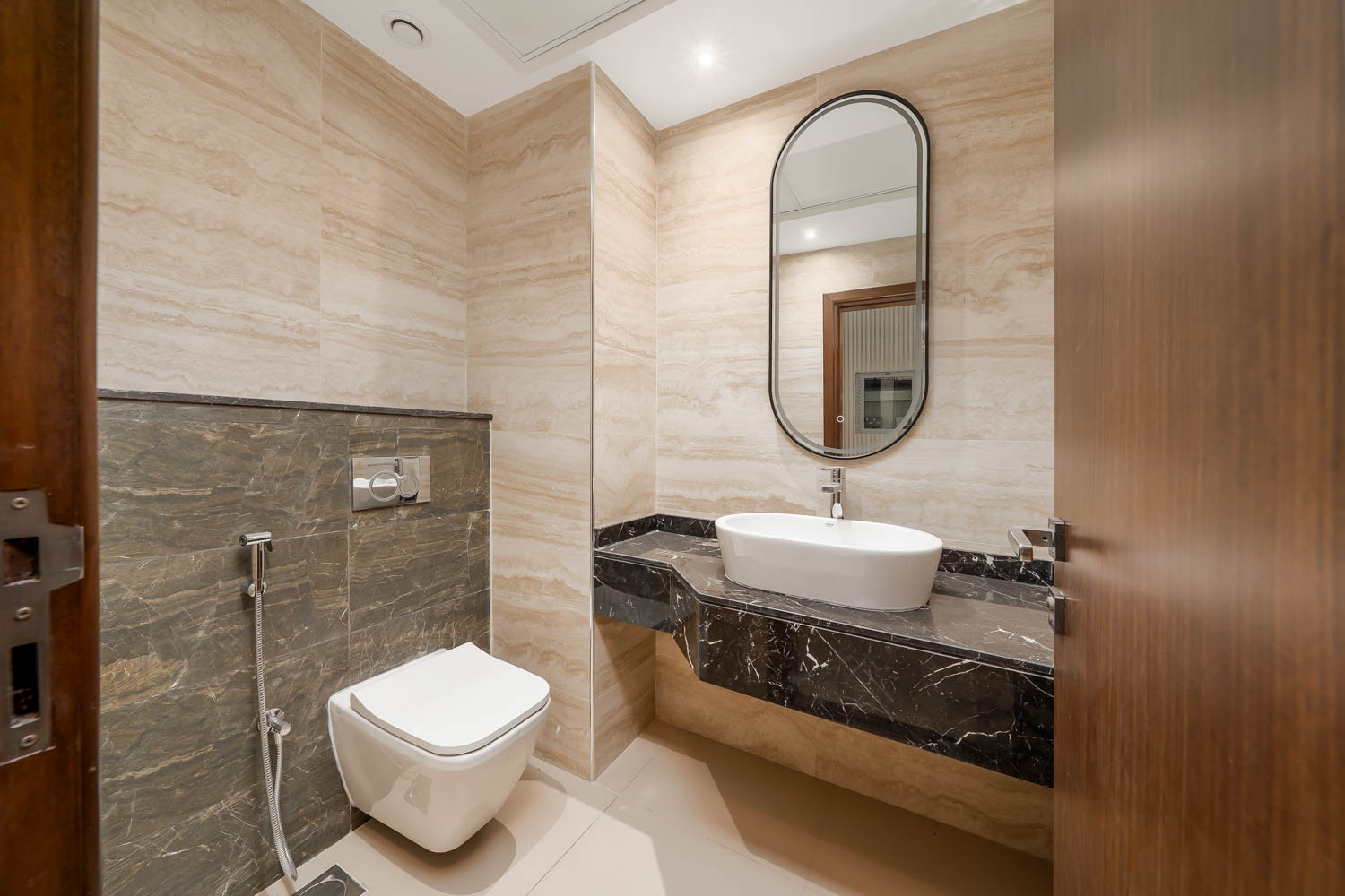 4 Bedrooms Townhouse in District 1A