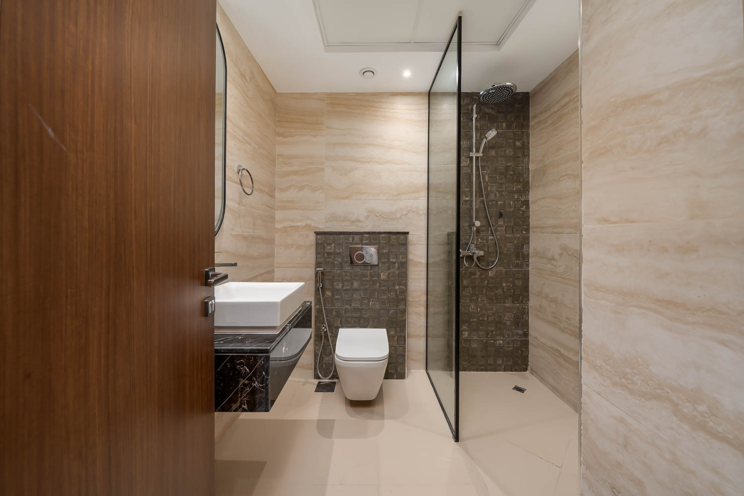 4 Bedrooms Townhouse in District 1A