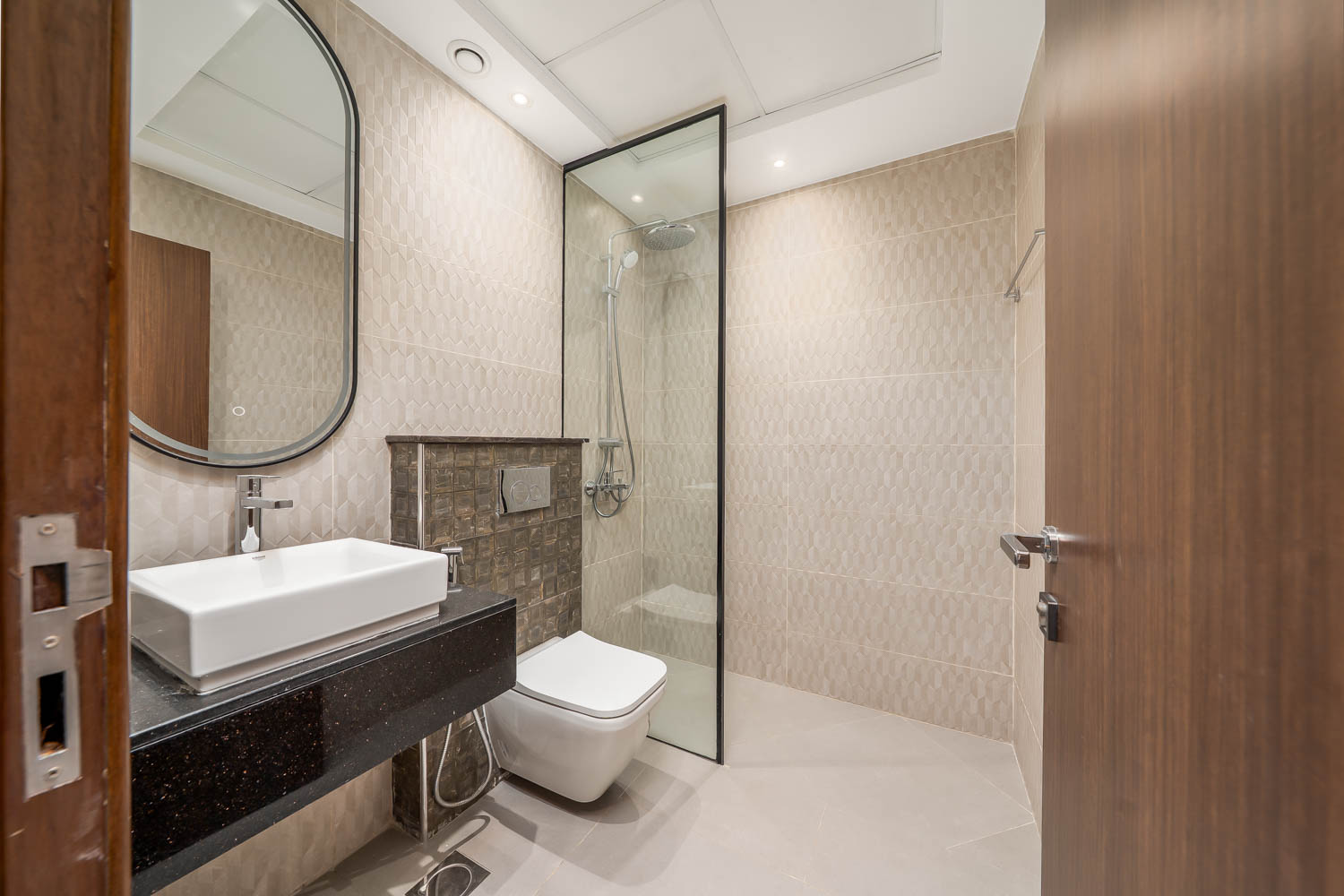 4 Bedrooms Townhouse in District 1A