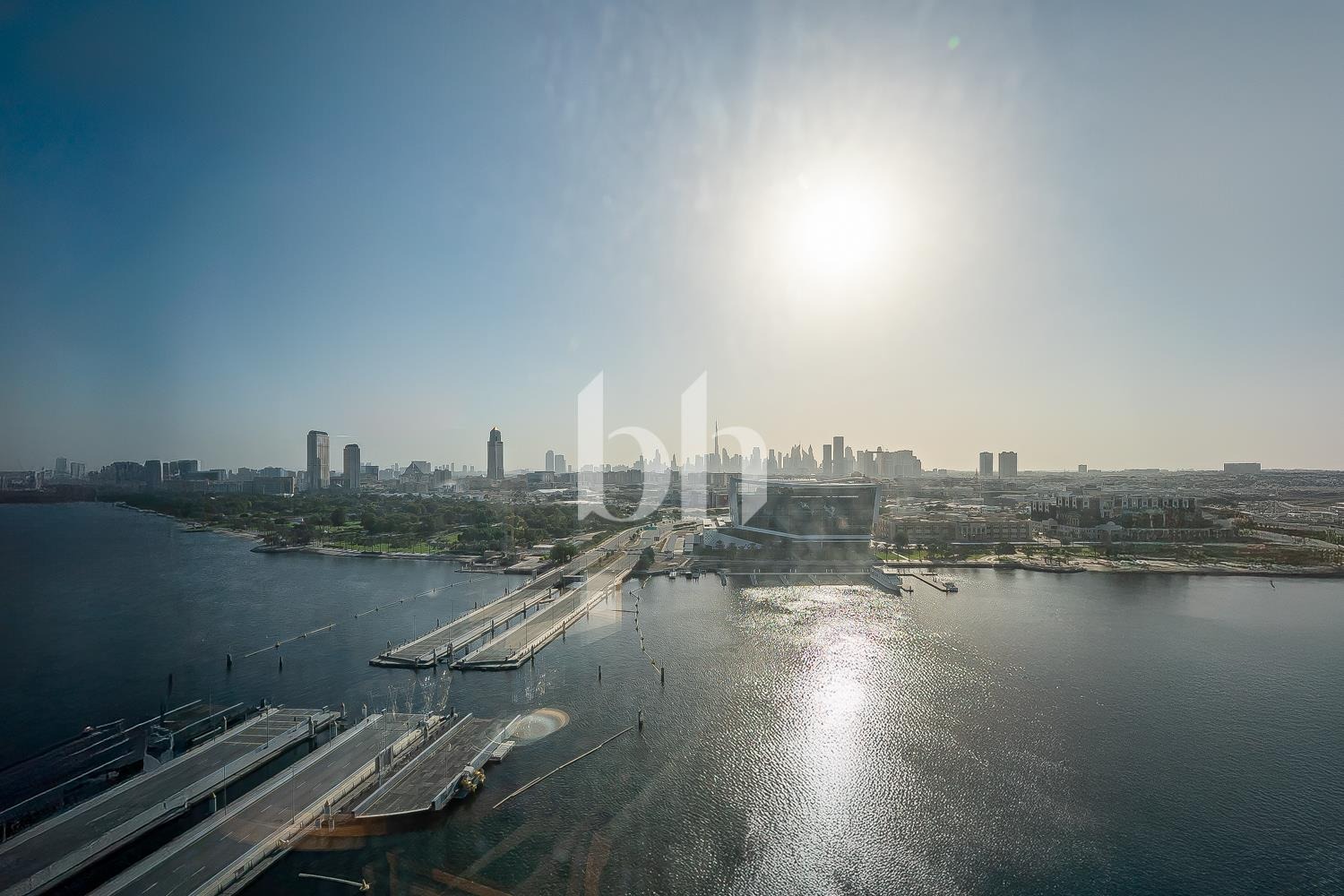 2 Bedrooms Apartment in Marriott Marquis Dubai