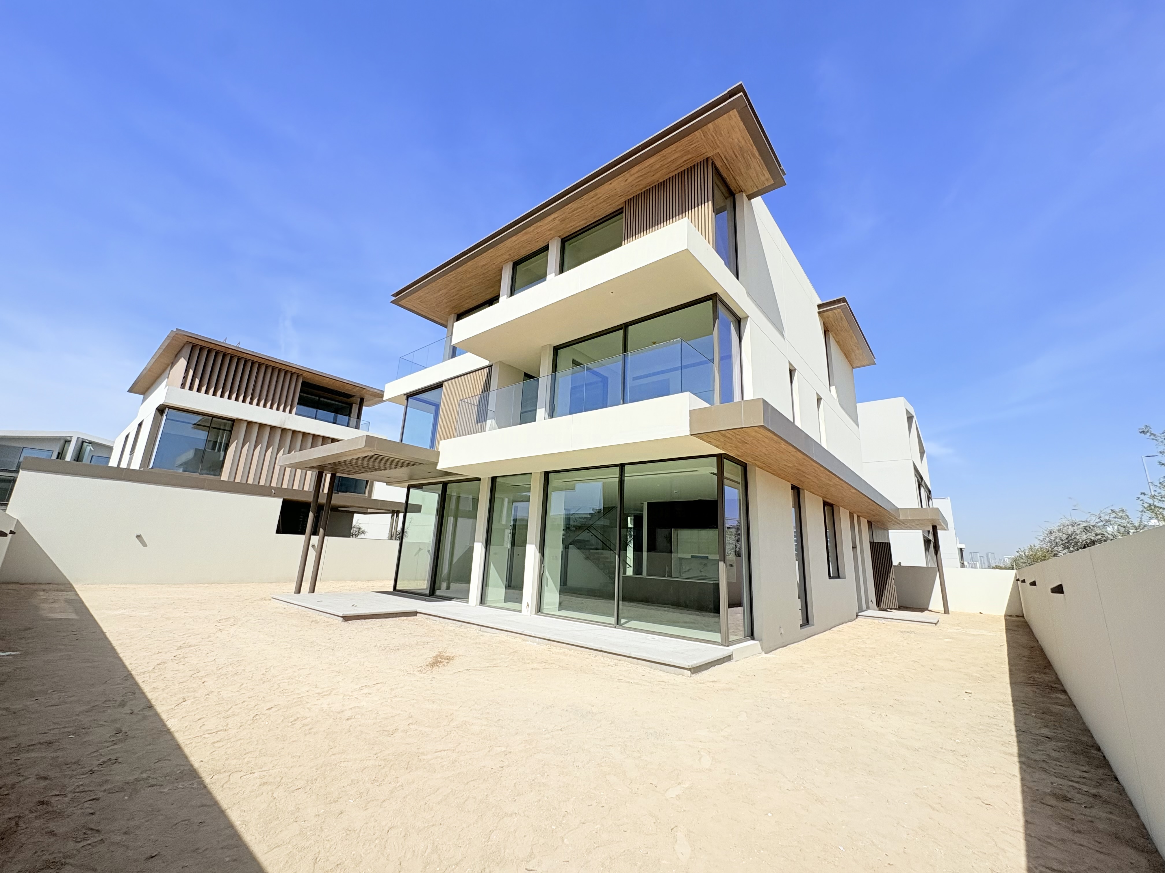 4 Bedrooms Villa in Nad Al Sheba Gardens - Phase 2